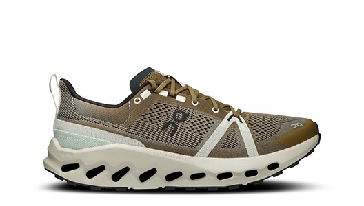 On Running Cloudsurfer Trail M